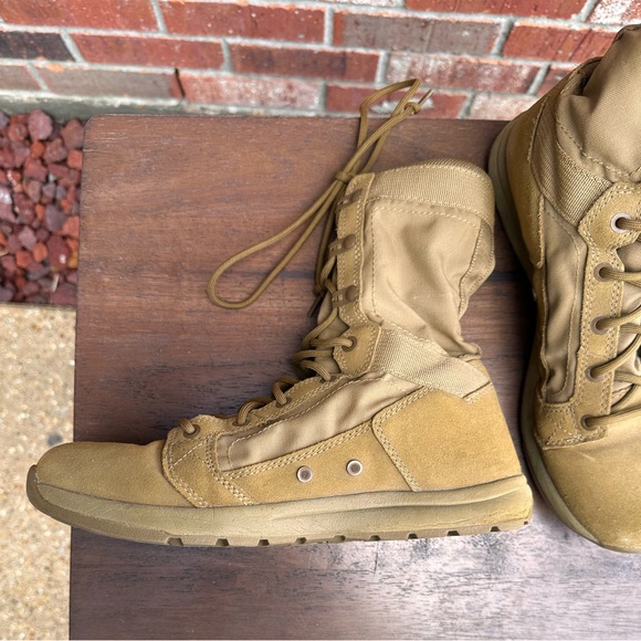 Danner Mens Coyote Tachyon 8” 50136 Lace Up Tactical Military Boots Size 8.5 - Picture 2 of 7